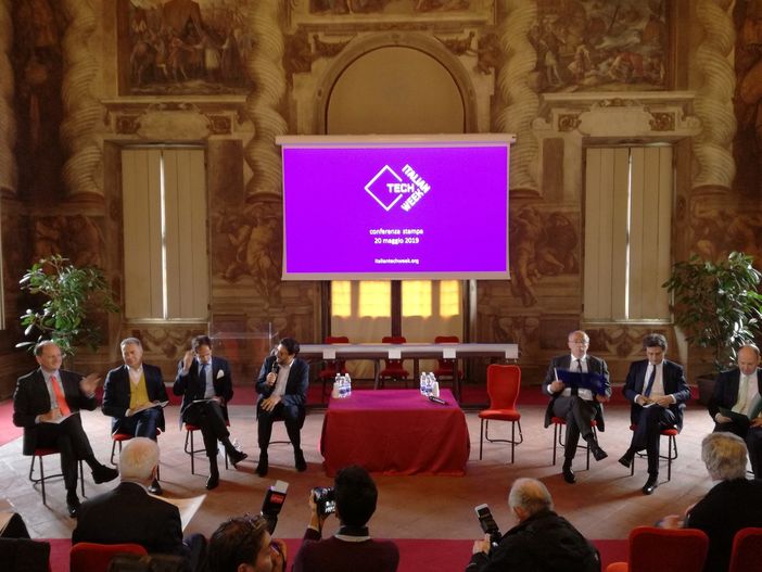 Italian tech week, per abbracciare la tecnologia senza averne paura. Da San Giovanni a Spotify Italian tech week, per abbracciare la tecnologia senza averne paura. Da San Giovanni a Spotify