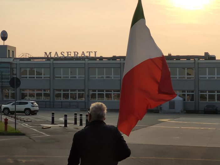 Stellantis, stabilimento Maserati di Grugliasco in vendita online. Alleanza Verdi-Sinistra attacca: “Epilogo indegno” Stellantis, stabilimento Maserati di Grugliasco in vendita online. Alleanza Verdi-Sinistra attacca: “Epilogo indegno”