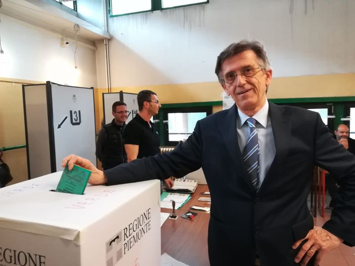 Regionali e Europee, Boero ai seggi di Torino:"Votare è importante"