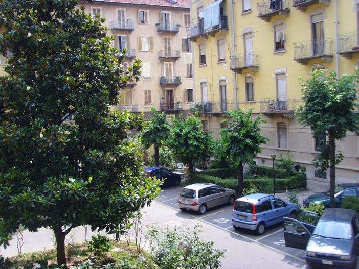 Area verde di via Revello: in arrivo zone di socializzazione per i bimbi e giardini fioriti