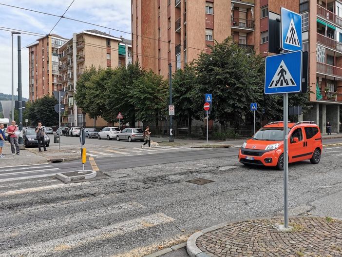 L'incrocio tra via Valenza e via Genova sarà messo in sicurezza: in arrivo la zona 30