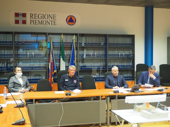 Mascherine, più soldi e tampone per i medici ed infermieri piemontesi impegnati contro il Coronavirus