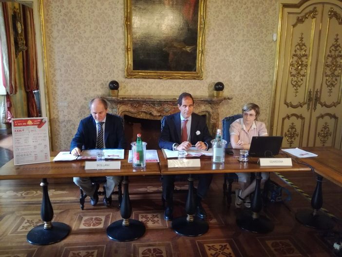 Si insedia il nuovo Advisory Board Nord Ovest di UniCredit Si insedia il nuovo Advisory Board Nord Ovest di UniCredit