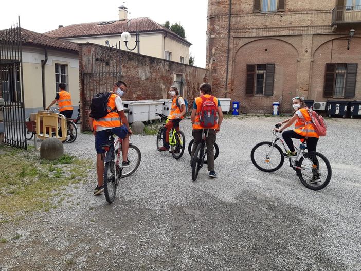 Chieri, in arrivo ai cittadini le ultime 14.800 mascherine consegnate dalla Regione