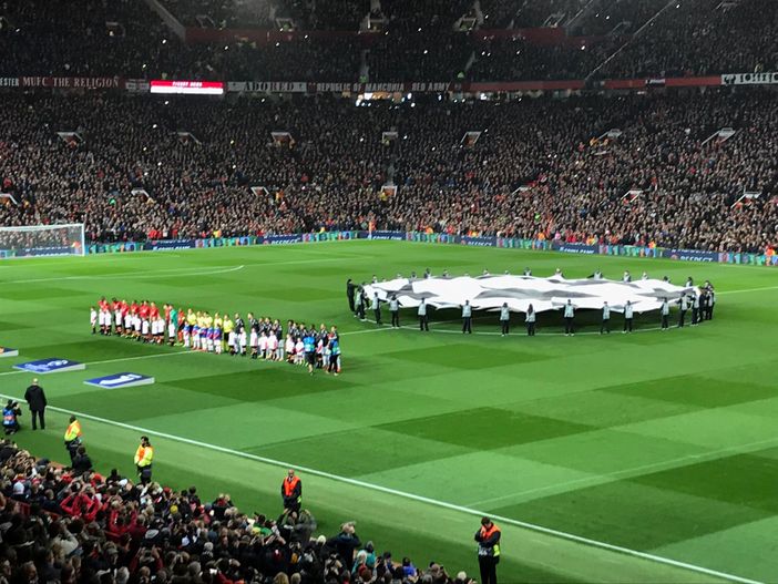 Personalità e Dybala, la Juve sbanca Old Trafford e ipoteca la qualificazione