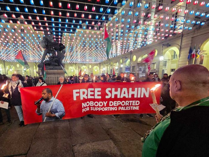 Imam da tutta Italia, ma anche cristiani e valdesi: "Liberate Mohamed Shahin"