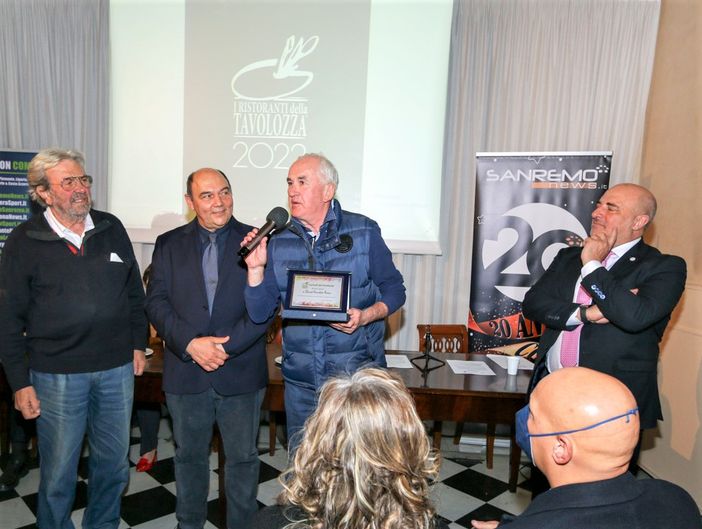 All’azienda “Ziccat” di Torino la targa “Custodi del Territorio” promossa dall’Associazione Ristoranti della Tavolozza