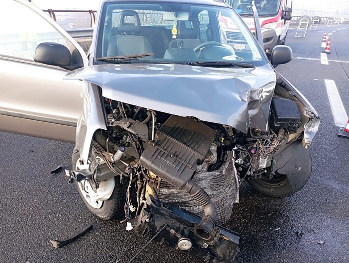 Doppio incidente sulla Tangenziale Sud: traffico in tilt all'ora di punta Doppio incidente sulla Tangenziale Sud: traffico in tilt all'ora di punta