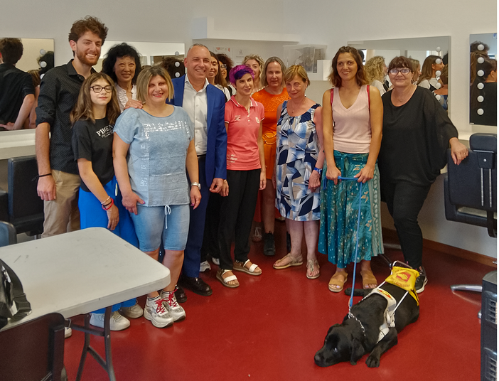 MBA Making Beauty Academy: sessione di "Blind Make Up" e "Blind Hair Styling" per non vedenti con l'Associazione Bionsait MBA Making Beauty Academy: sessione di "Blind Make Up" e "Blind Hair Styling" per non vedenti con l'Associazione Bionsait