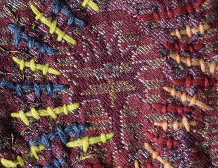 Chieri, al Museo del Tessile la mostra sui preziosi tessili del principe Scipione Borghese