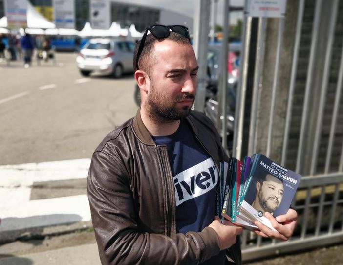 Salone del libro, l'editore di Altaforte al Lingotto: &quot;Questo è un attacco a Salvini&quot; [VIDEO]