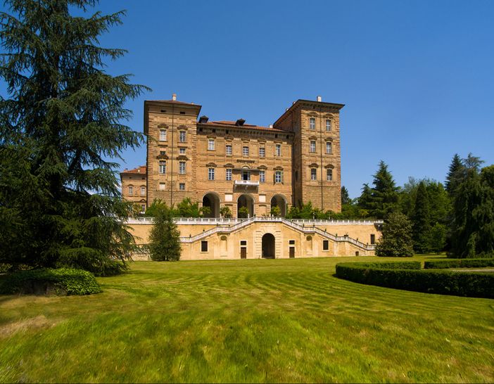 Carabinieri intensificano i servizi preventivi nei luoghi della cultura in Piemonte e Valle d’Aosta Carabinieri intensificano i servizi preventivi nei luoghi della cultura in Piemonte e Valle d’Aosta