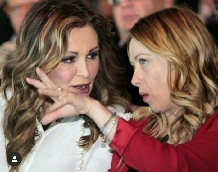 Elezioni europee: Daniela Santanchè "E' un’occasione da non perdere, quella di votare, di determinare quale Europa governerà le nostre vite per i prossimi anni" Elezioni europee: Daniela Santanchè "E' un’occasione da non perdere, quella di votare, di determinare quale Europa governerà le nostre vite per i prossimi anni"