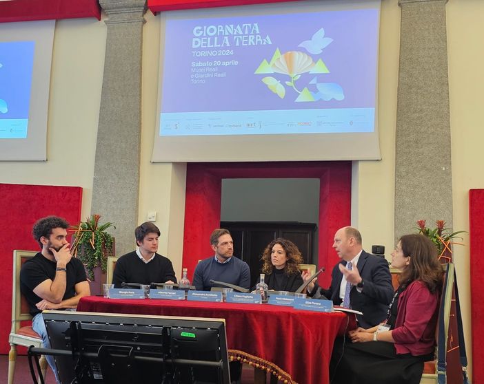 15 ore dedicate al Pianeta. A Torino il 20 aprile la "Giornata della Terra"