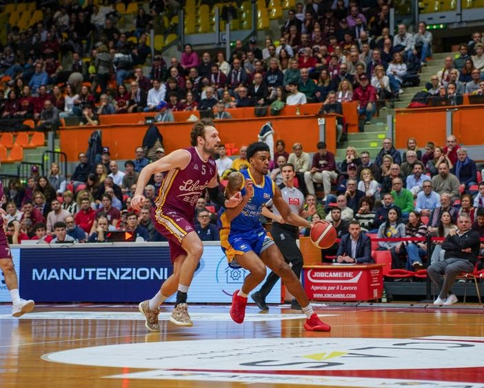 Sconfitta senza storia per Torino a Livorno