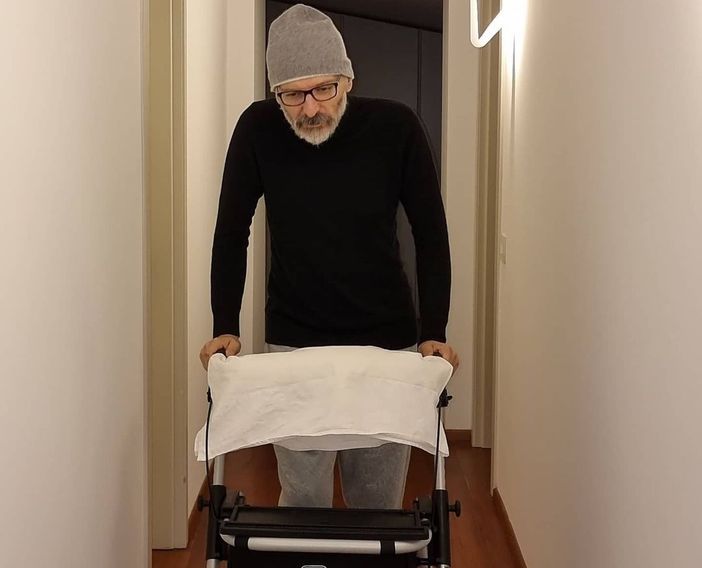 Gigi Dag saluta i fan con un post struggente: &quot;La malattia mi toglie forza e pace, ma spero nel nuovo anno&quot;