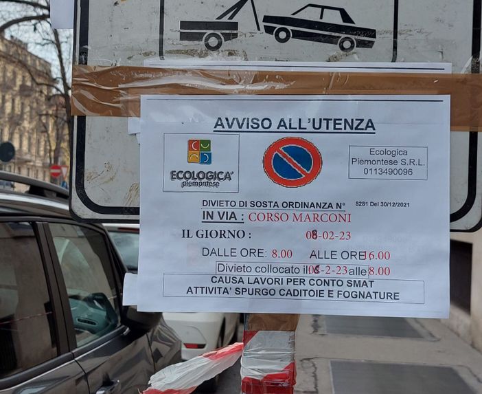 Corso Marconi: tra divieti di sosta prolungati e i posti auto che scarseggiano si aspetta la pulizia delle fognature