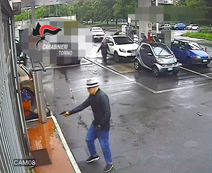 Tentato omicidio al distributore di benzina: presi i tre che spararono (FOTO e VIDEO)