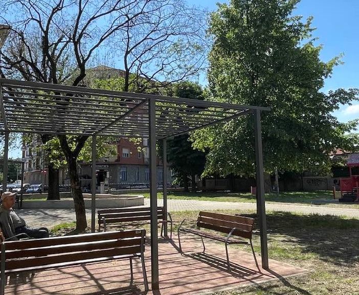 giardino via Vittorio Veneto Nichelino giardino via Vittorio Veneto Nichelino