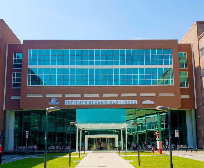 La Fondazione Piemontese per la Ricerca sul Cancro Onlus e il Comune di Candiolo rinnovano e modificano la convenzione siglata nel 2010 La Fondazione Piemontese per la Ricerca sul Cancro Onlus e il Comune di Candiolo rinnovano e modificano la convenzione siglata nel 2010