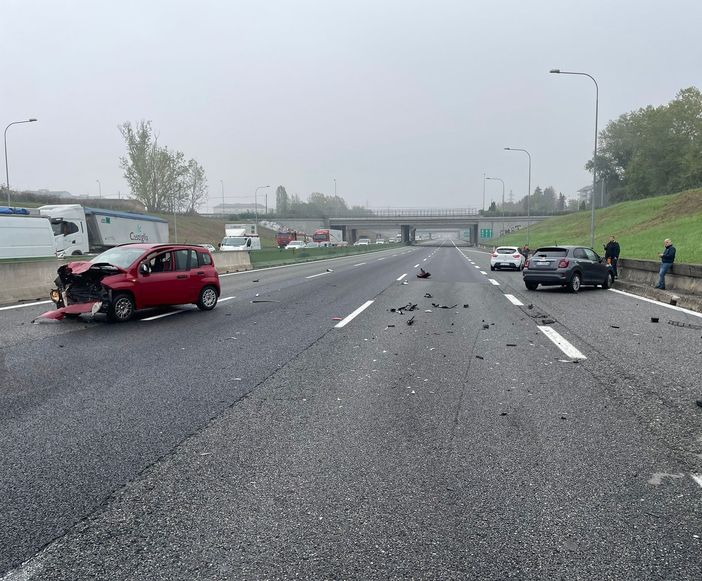 incidente tangenziale uscita venaria