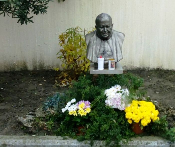 Moncalieri, blasfemi in azione alla parrocchia Santa Giovanna Antida