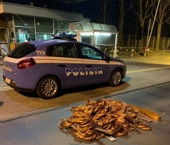 Furto di rame, recuperati 320 chili di "oro rosso" in Barriera di Milano Furto di rame, recuperati 320 chili di "oro rosso" in Barriera di Milano