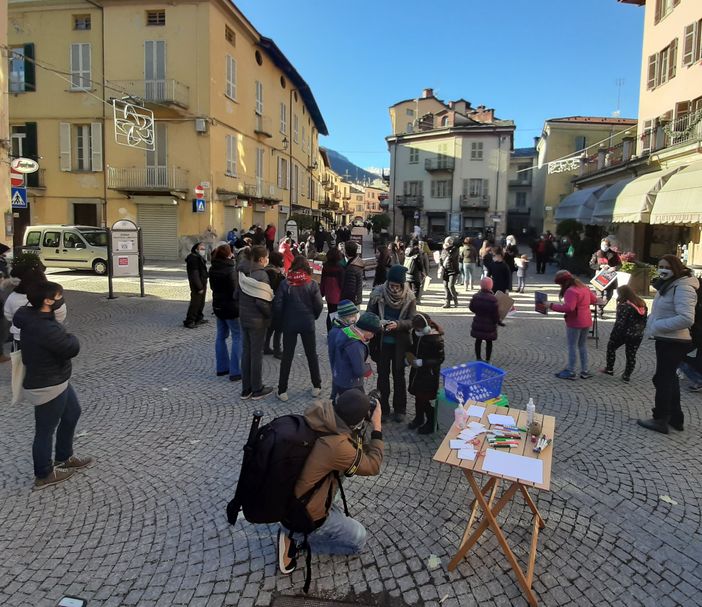 Scuola Luserna San Giovanni Torre Pellice presenza dad priorità