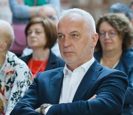 Giornata dell’Acqua, Bergesio (Lega): “Proteggere i ghiacciai, invasi ed interventi su sulla rete di distribuzione, per fronteggiare la crisi idrica” Giornata dell’Acqua, Bergesio (Lega): “Proteggere i ghiacciai, invasi ed interventi su sulla rete di distribuzione, per fronteggiare la crisi idrica”