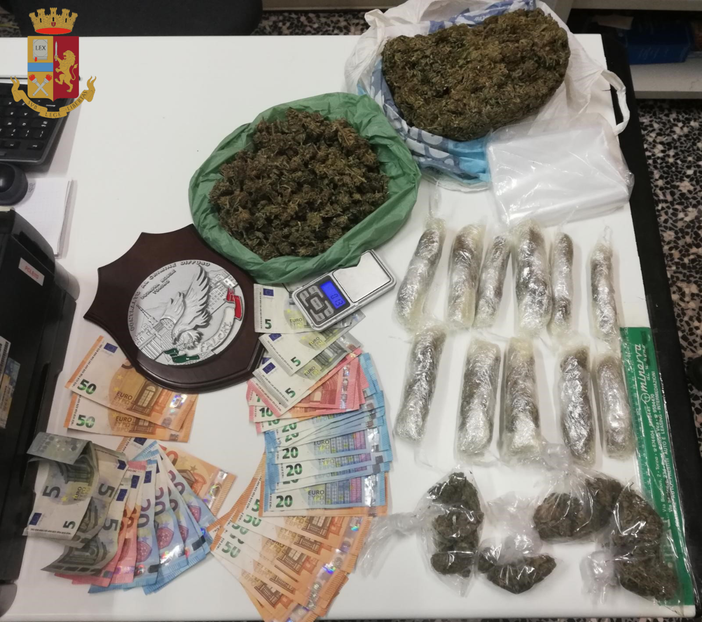 Lotta alla droga, la polizia arresta tre pusher