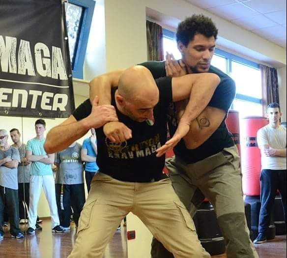 Ricominciano a Savigliano i corsi di Krav Maga, i corsi di difesa personale “reale” Ricominciano a Savigliano i corsi di Krav Maga, i corsi di difesa personale “reale”
