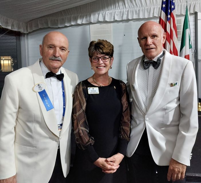 Il Governatore del Distretto Lions 108Ia3, Oscar Bielli, ha concluso il programma di visite ai 63 Club che operano sul territorio di Piemonte e Liguria occidentali Il Governatore del Distretto Lions 108Ia3, Oscar Bielli, ha concluso il programma di visite ai 63 Club che operano sul territorio di Piemonte e Liguria occidentali