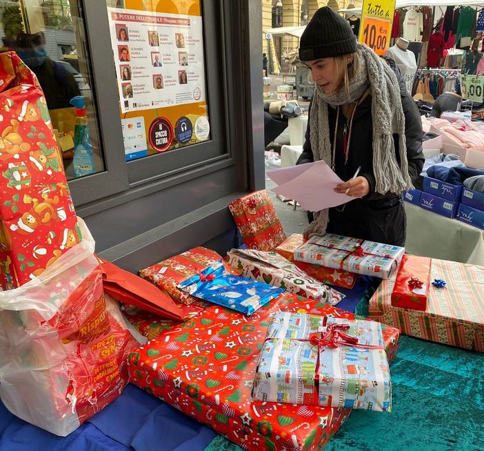 Doni per 100 bambini e bambine Doni per 100 bambini e bambine