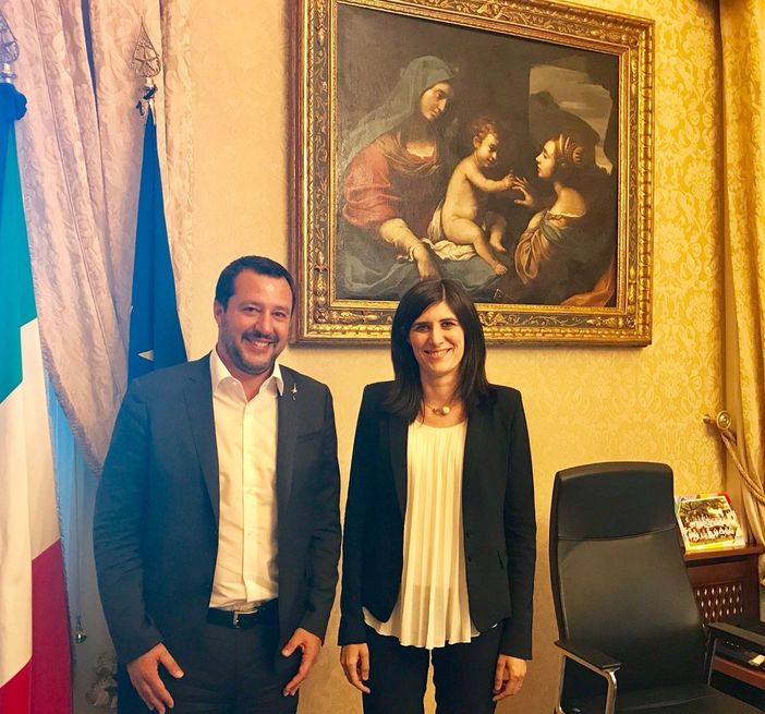 Incontro a Roma tra Toninelli e Appendino su metro 2, Gtt e guida autonoma. Poi la sindaca vede anche Salvini