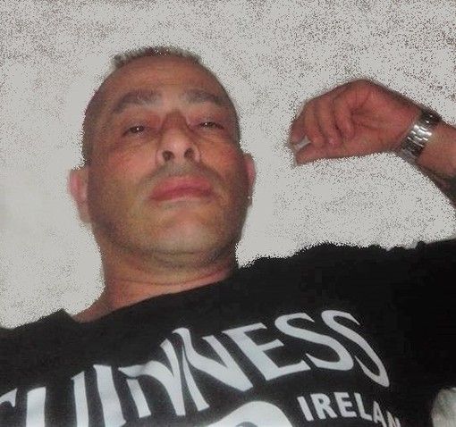 A Barge i funerali di Andrea Solinas, il 50enne morto nello schianto sulla circonvallazione di Osasco