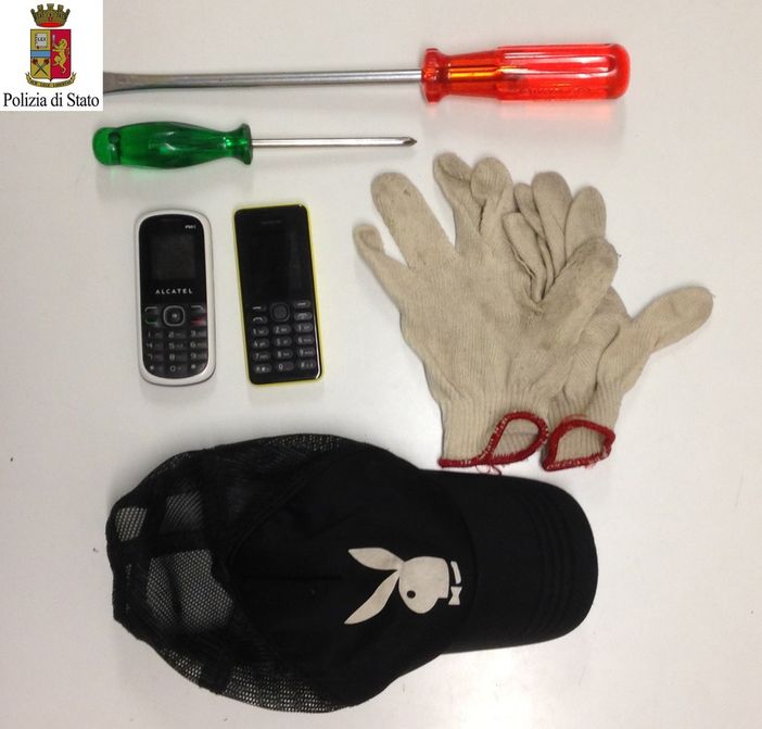 Torino, effettuava furti portando con sé un minore: fermati entrambi dalla Polizia Torino, effettuava furti portando con sé un minore: fermati entrambi dalla Polizia