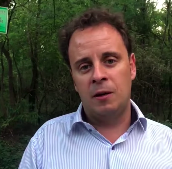 Prostituzione maschile a Pratoregio, la denuncia di Doria: "Si faccia qualcosa"