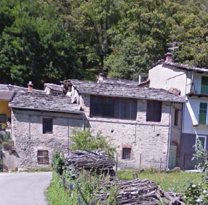 L’edificio che doveva essere ecomuseo a Bobbio Pellice