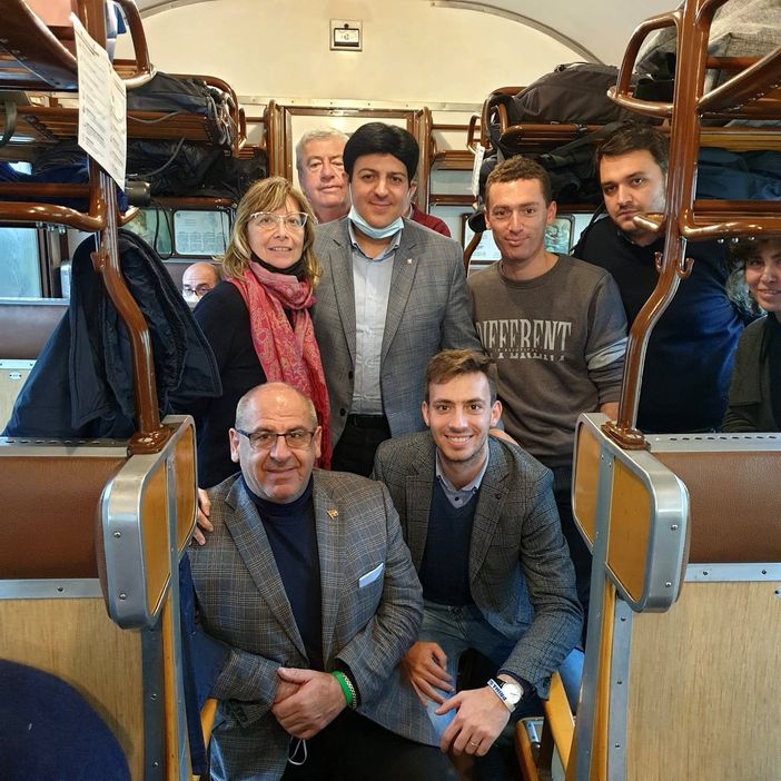 Il viaggio sul treno storico di Gavazza e Ascom Il viaggio sul treno storico di Gavazza e Ascom