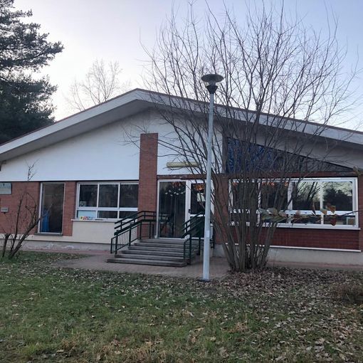 Nell’ex scuola materna di Mirafiori Sud sorgerà una biblioteca con più di 5mila libri Nell’ex scuola materna di Mirafiori Sud sorgerà una biblioteca con più di 5mila libri