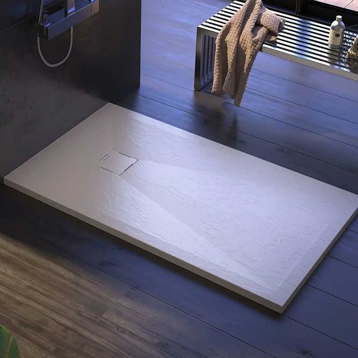 Piatto doccia in resina per un bagno di tendenza: perché sceglierlo? Piatto doccia in resina per un bagno di tendenza: perché sceglierlo?