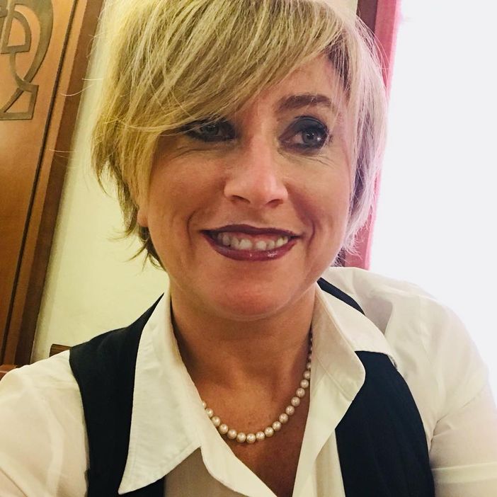 Ivrea, Elisabetta Ballurio si dimette e lascia il Pd. E' stata sconfitta al fotofinish alle primarie per il candidato sindaco