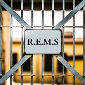 Nuovi percorsi di cura e reinserimento per internati; una mostra in Consiglio regionale Nuovi percorsi di cura e reinserimento per internati; una mostra in Consiglio regionale