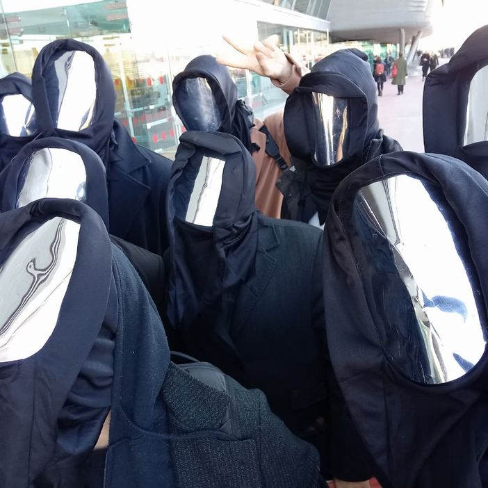 Performance artistica di Andrea Villa