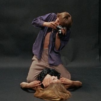 "Blow-Up", il capolavoro di Michelangelo Antonioni per la rassegna Il Cinema Ritrovato al Cinema "Blow-Up", il capolavoro di Michelangelo Antonioni per la rassegna Il Cinema Ritrovato al Cinema
