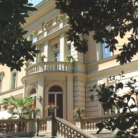 La legionella arriva a Torino: una donna si ammala in vacanza e muore dopo 12 giorni La legionella arriva a Torino: una donna si ammala in vacanza e muore dopo 12 giorni