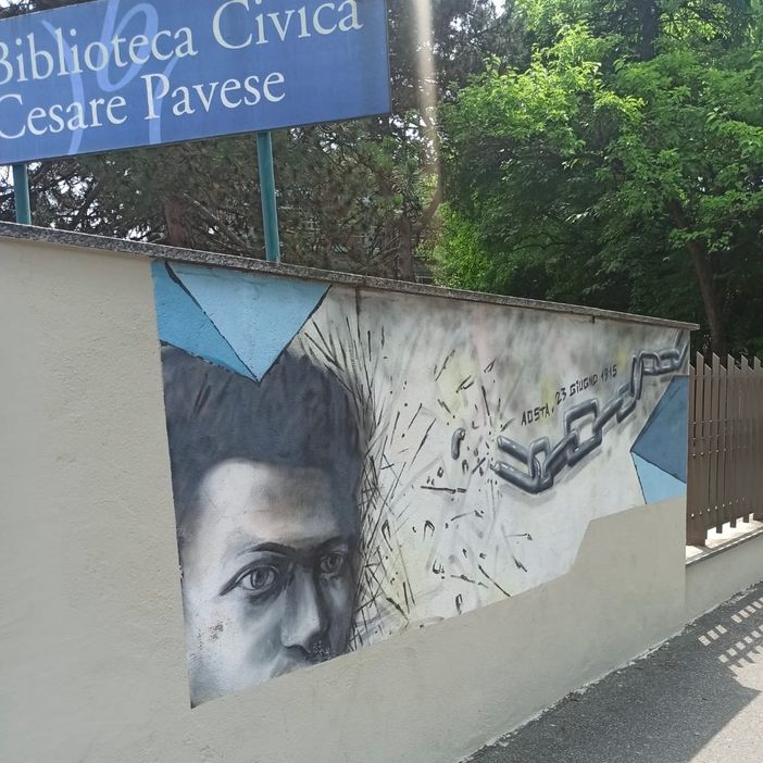 Il murales realizzato nel 2016 danneggiato (per errore) durante i lavori di ristrutturazione