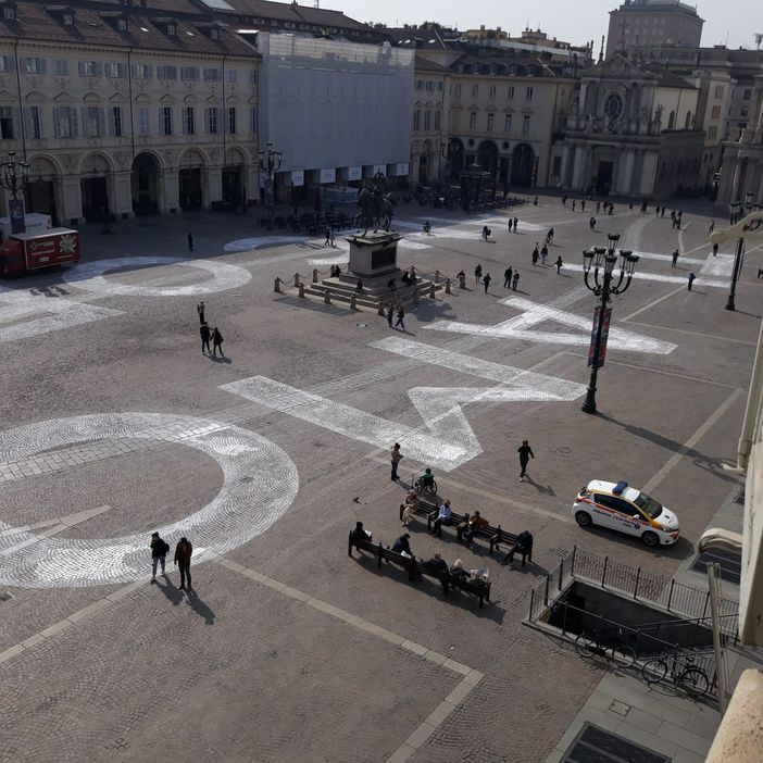 Scritta Piazza San Carlo