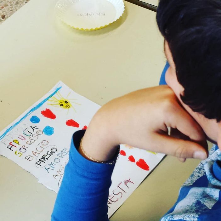 Ivrea, sindaco e assessori Comunali e Regionali a lezione di gentilezza con i bambini della primaria "Olivetti" Ivrea, sindaco e assessori Comunali e Regionali a lezione di gentilezza con i bambini della primaria "Olivetti"