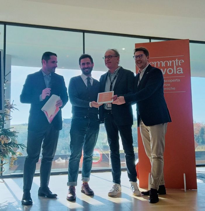 Inalpi alla presentazione della prima edizione della guida Piemonte a Tavola Inalpi alla presentazione della prima edizione della guida Piemonte a Tavola